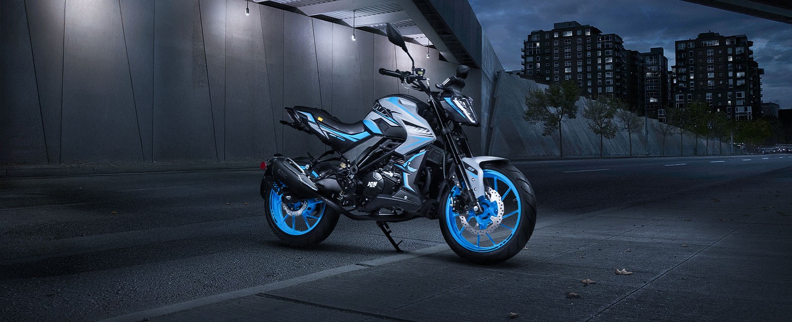 Moto Urbana NK 200 fondo con imagen central