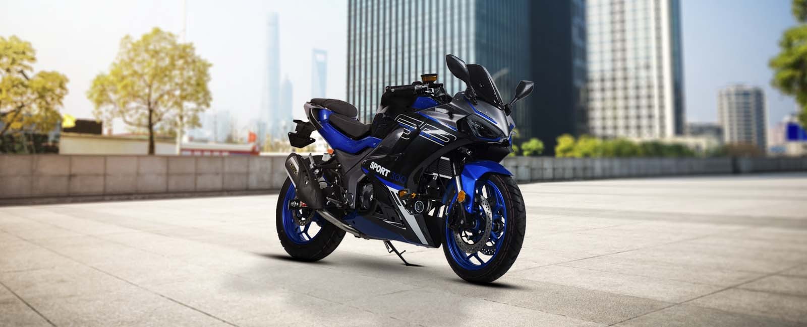 Moto Pistera SPORT 300 en la pista