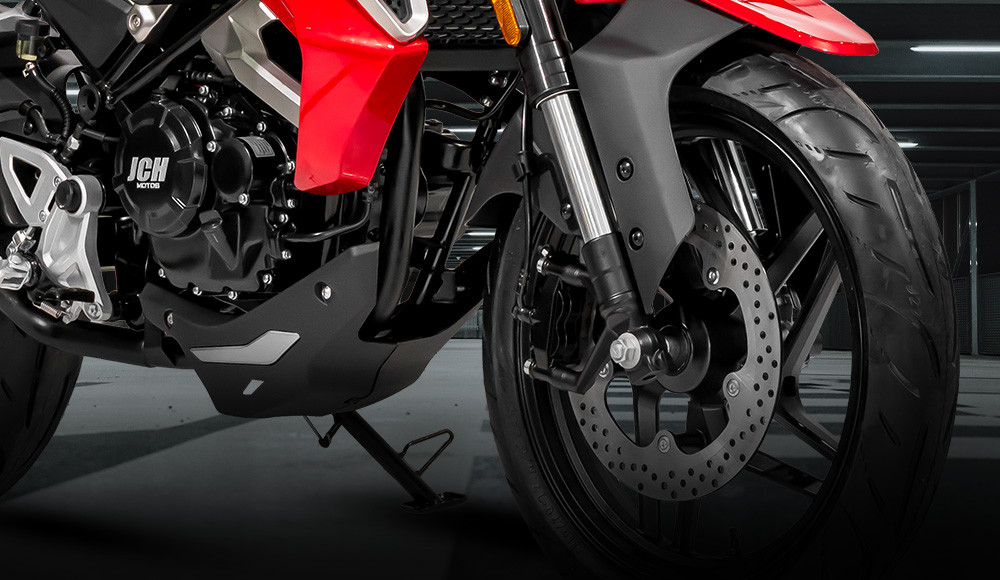 Moto urbana mamba 250 parte delantera