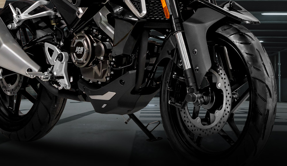 moto urbana mamba 300 parte delantera