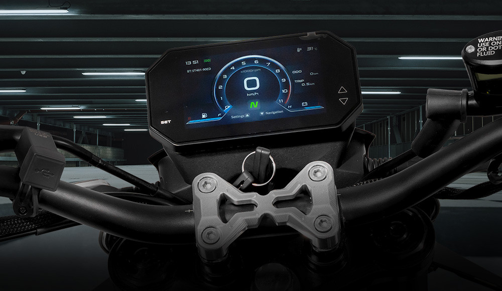 tablero de la moto urbana mamba 300