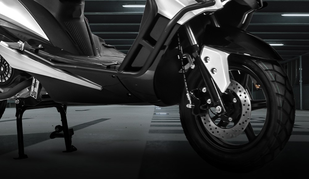 parte delantero de la Moto Urbana ENJOY 150